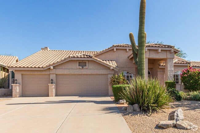 Building Photo - Come Settle In — This Scottsdale Gem Is Re... Rental
