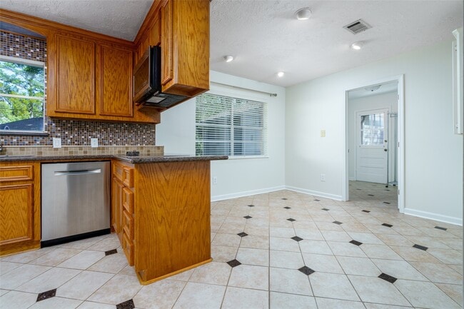 Photo - 11602 Jaycreek Dr