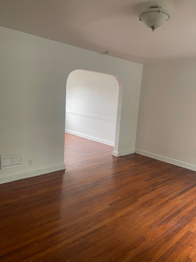 Photo - 624 N Marshall St