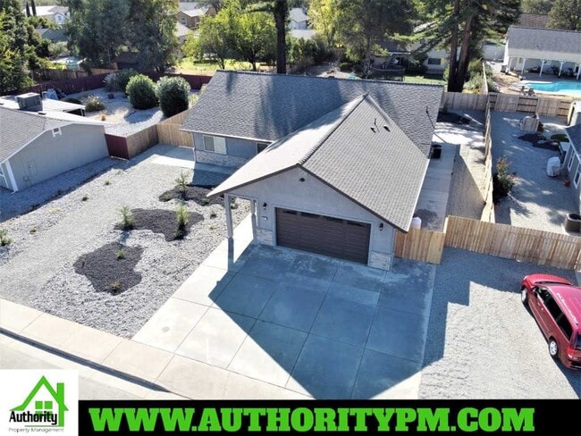 Photo - 3071 Bedrock Ln