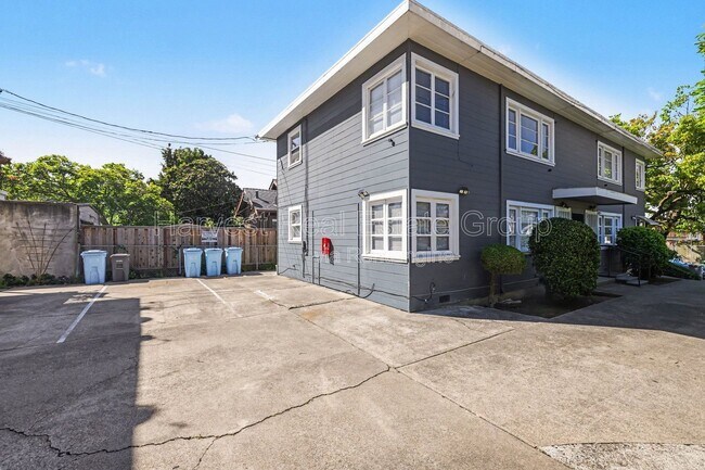 Photo - 2233 Ninth St Unit D