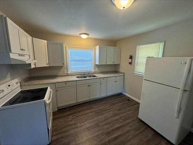 Photo - 2 Bedroom Bungalow in Rossville GA! Ask about our move in specials!