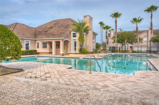 Photo - 17942 Villa Creek Dr Unit 17942