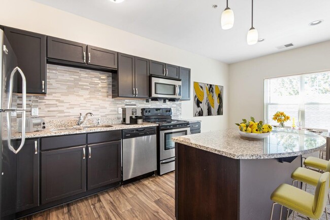 Ethan Pointe Apartment Homes