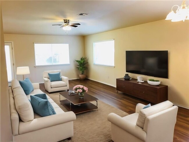 Photo - 2317 Butler Way