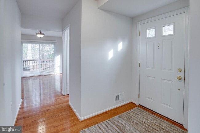 Building Photo - 9620 Masterworks Dr Rental