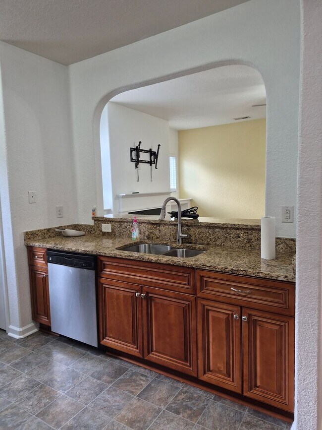 Photo - 1723 Fisher Ave