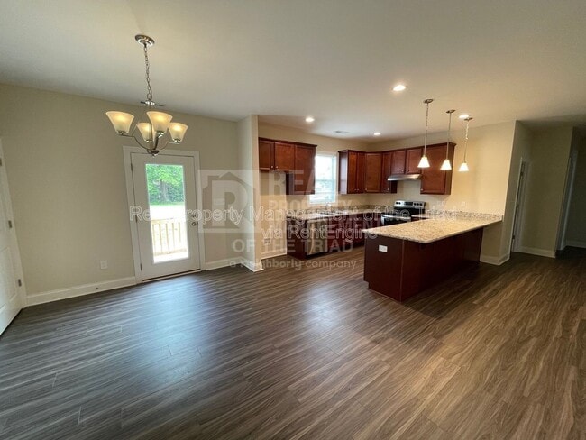 Photo - 206 Hassellwood Dr