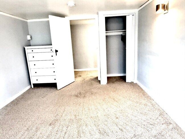 2818 Telegraph Ave Unidad 2818 Telegraph Ave