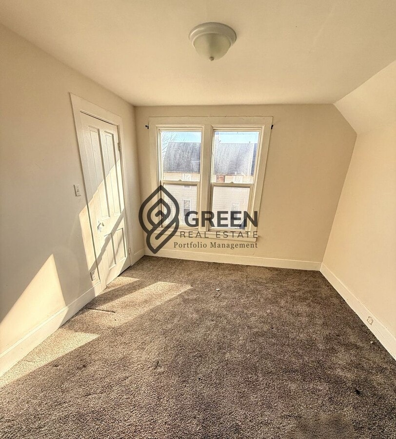 Photo - 641-645 N Indiana Ave Unit 645