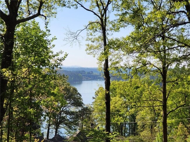 Photo - 66 Lake Top Dr