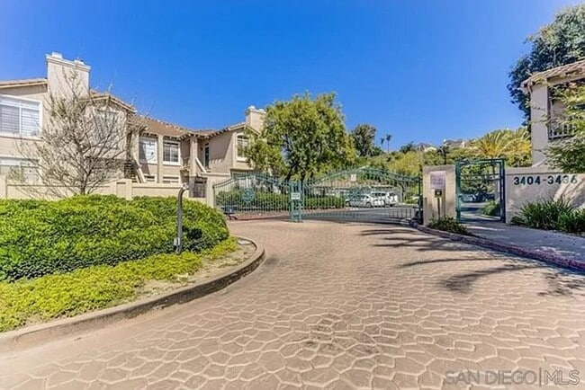 Beautiful 2 Bedroom/2 Bath Condo Close to ... - Beautiful 2 Bedroom/2 Bath Condo Close to ...