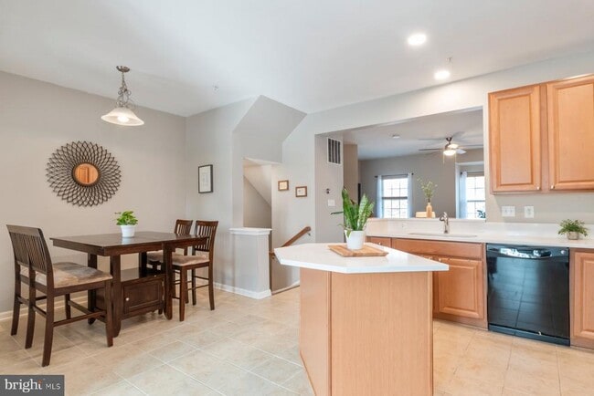 Photo - 7254 Mockingbird Cir