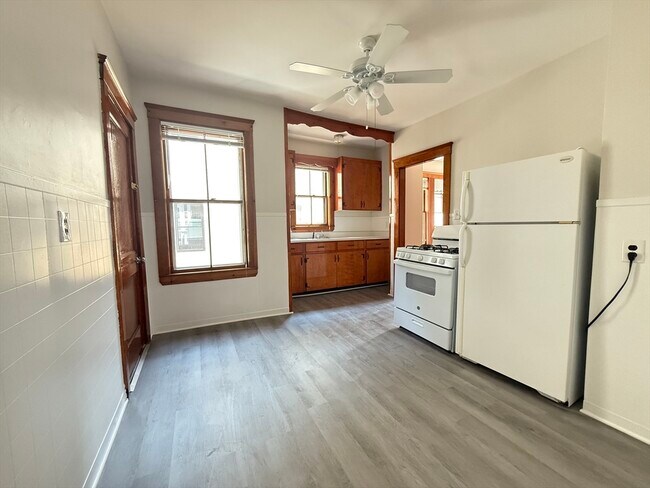 Photo - 35A Kingston St Unit 2F