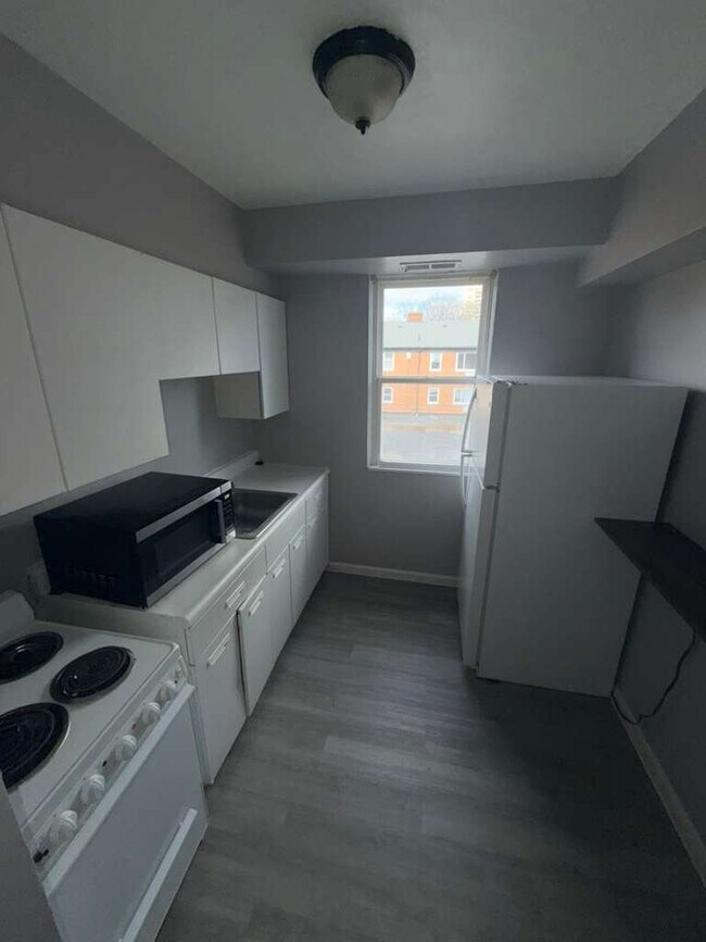 Photo - 13975 Superior Ave Unit 208