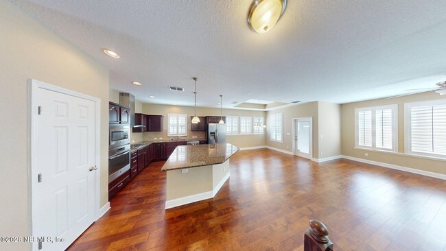 Photo - 285 Garden Wood Dr