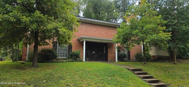 Building Photo - 1125 Manship St Unit A