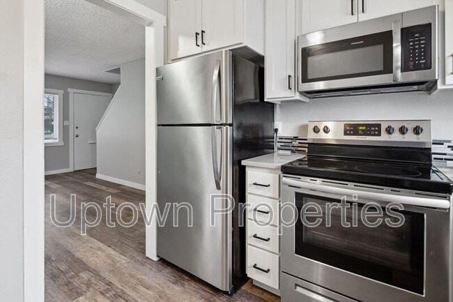 Photo - 8045 NE Flanders St