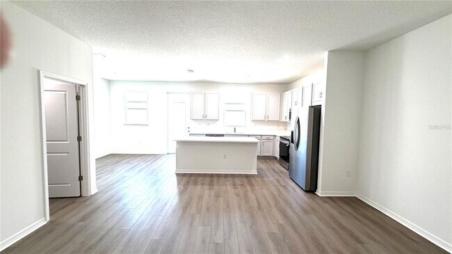 Photo - 706 Blissful Gdns Wy