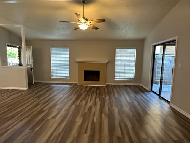 Photo - 1202 Thorpe Ln