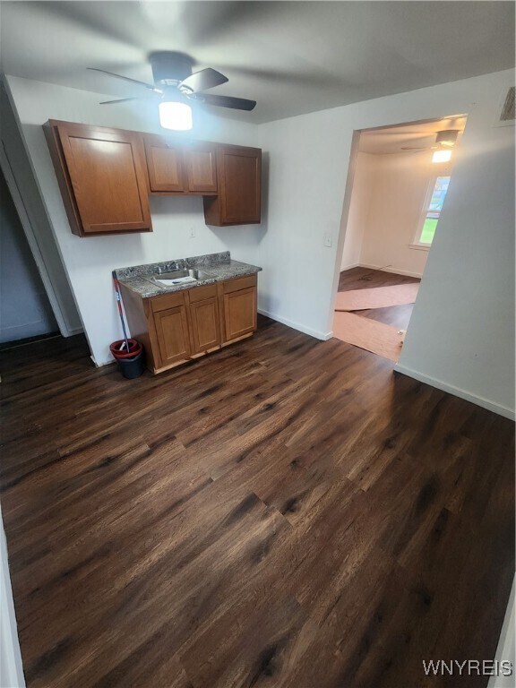 Photo - 400 Sudbury Rd