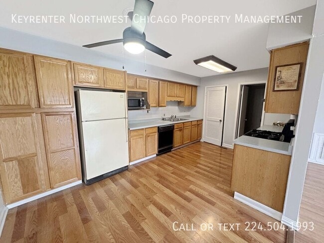 Photo - 1315 Kingsbury Dr