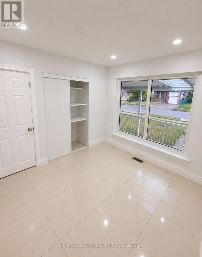 Photo - 40 Dorward Dr