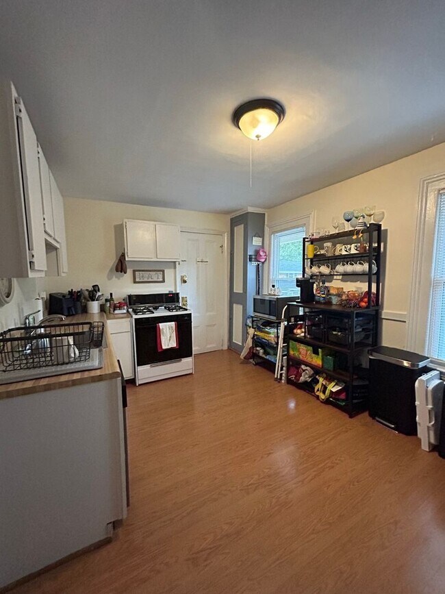 Photo - 205-207 Berkeley St Unit 207