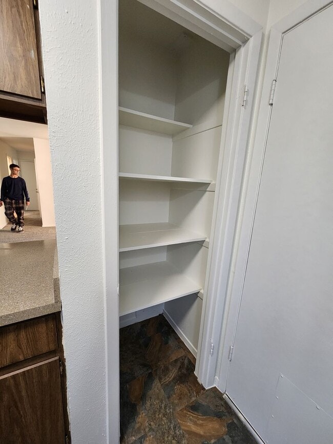 Photo - 508 Campbell Ln