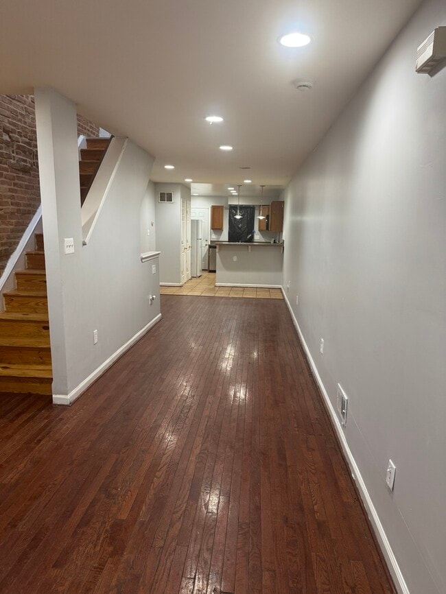 2 bedrooms 2 bathrooms