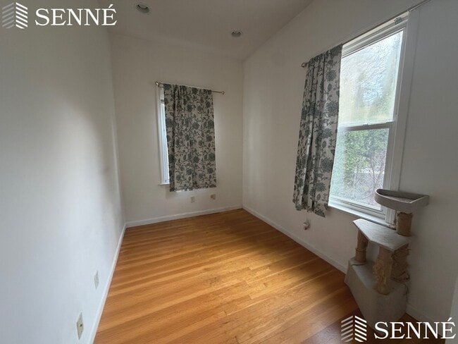 Photo - 340 Franklin St Unit 3