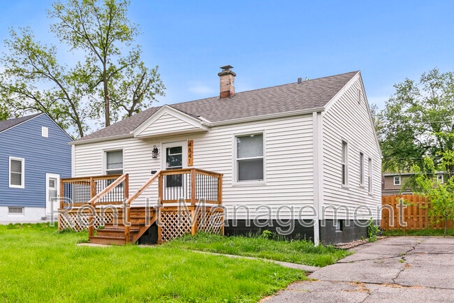 Photo - 4841 Pierce St