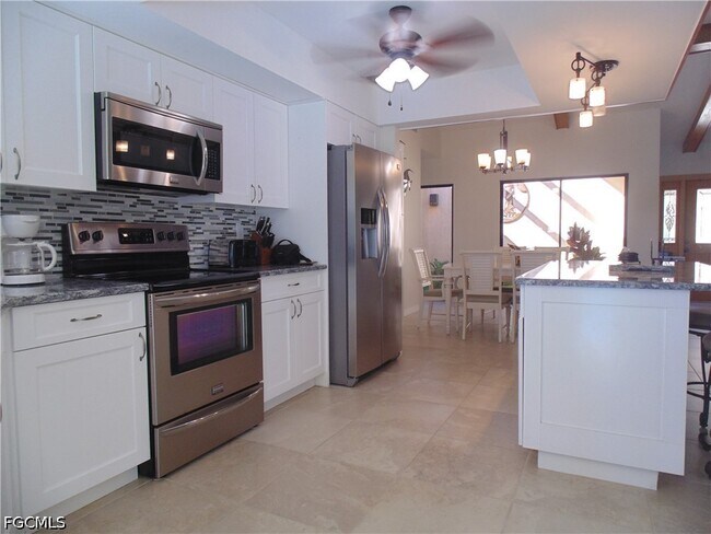 Photo - 4011 SW 2nd Ave