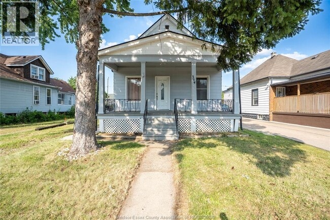 Photo - 354 Curry Ave
