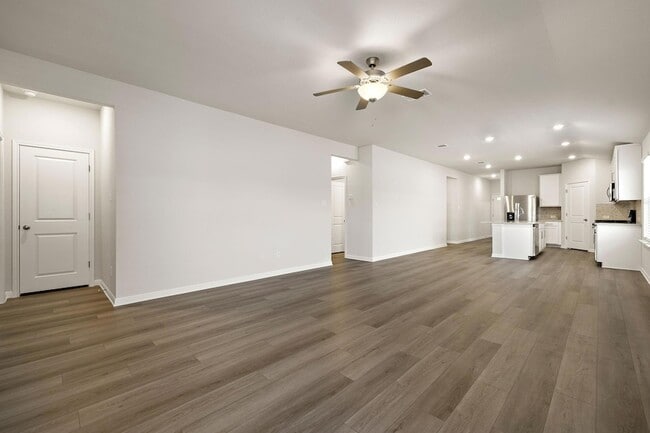 Photo - 283 Honey Onyx Trl