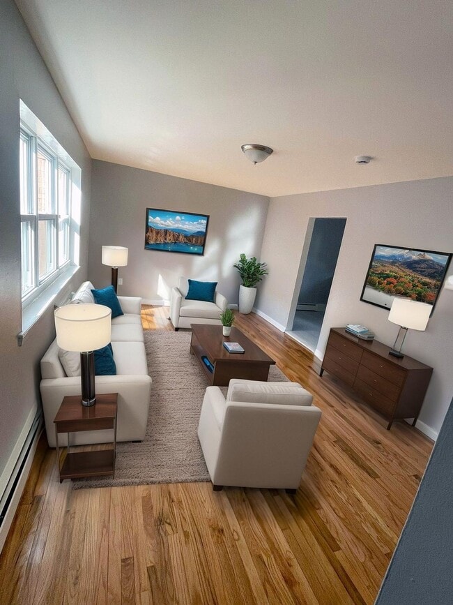 Photo - Stuyvesant Commons - Lyndhurst