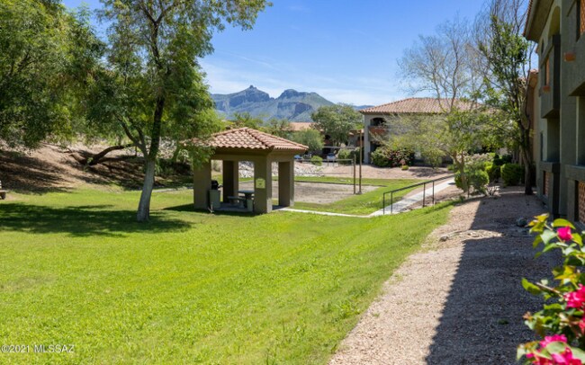 Photo - 5751 N Kolb Rd Unit 28103