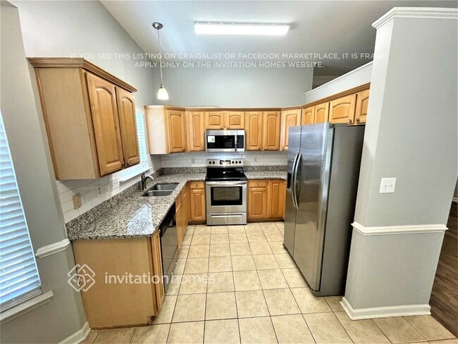 Photo - 1163 Tufton Pl NW