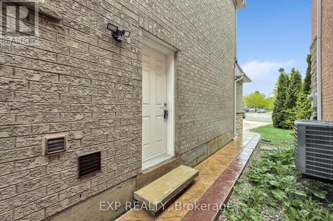 Photo - 50 Walford Rd
