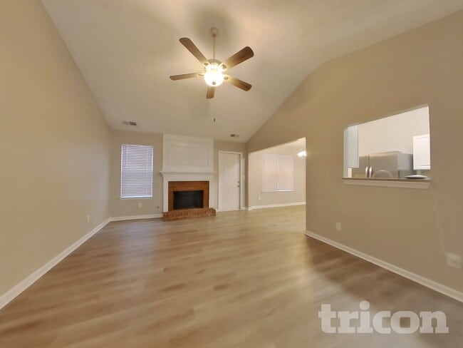 Photo - 7093 Springgrove Ct