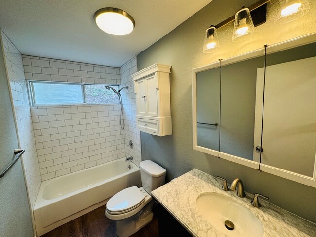 Photo - 1 Bedroom 1 Bath near Kaneohe Bay Drive