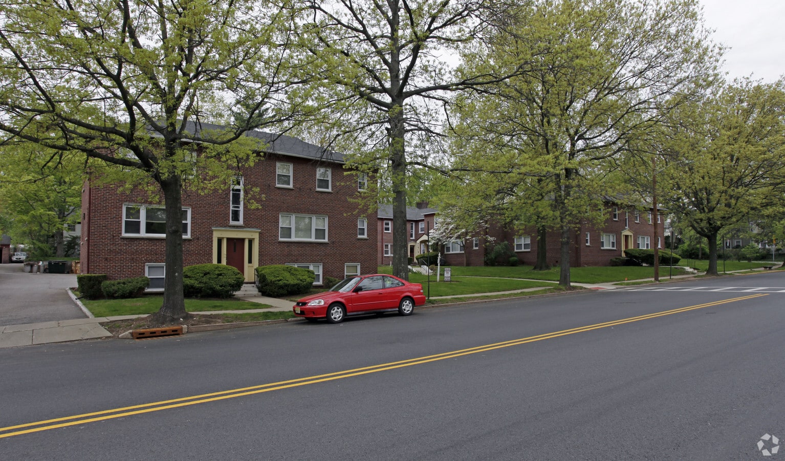 Upper Montclair Gardens - Upper Montclair Gardens Apartments