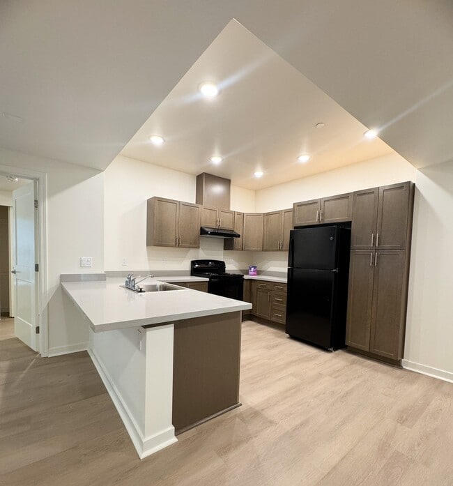 Alexander Valley Apartments - USDA Farm Labor Housing