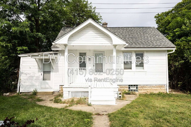 Building Photo - 4488 W 149th St