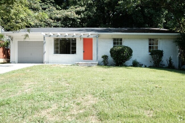 Building Photo - Spacious 4br Ranch Home