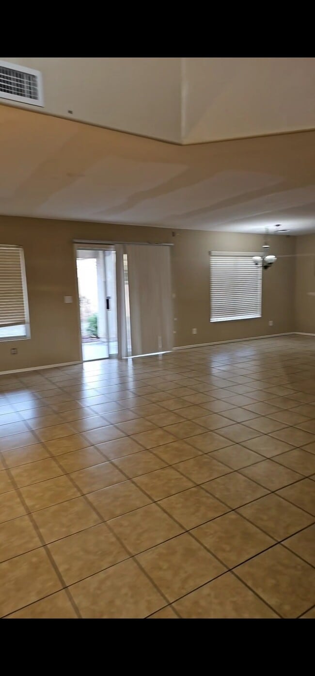 Photo - 1081 S 225th Ave