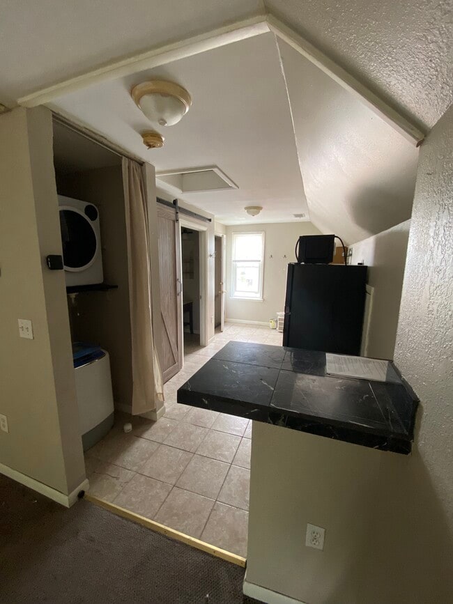 Photo - 3954 E Pulaski Ave Unit Upper studio