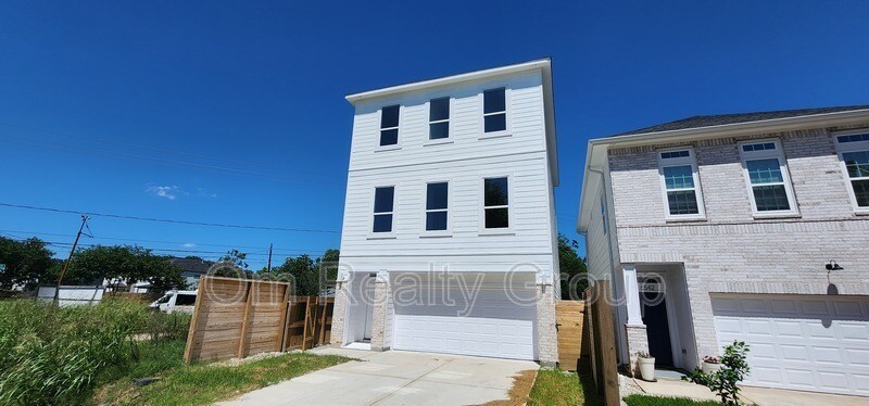 Photo - 6538 Cohn St Casa