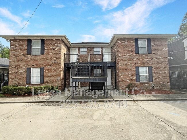 Building Photo - 2900 Clermont St Rental