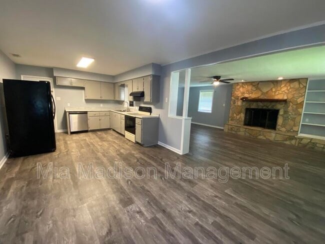 Photo - 7 Treadway St